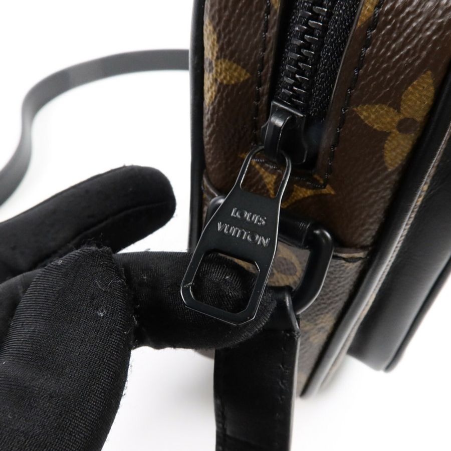 LOUIS VUITTON Monogram Macassar Christopher Wearable Wallet肩背袋-15