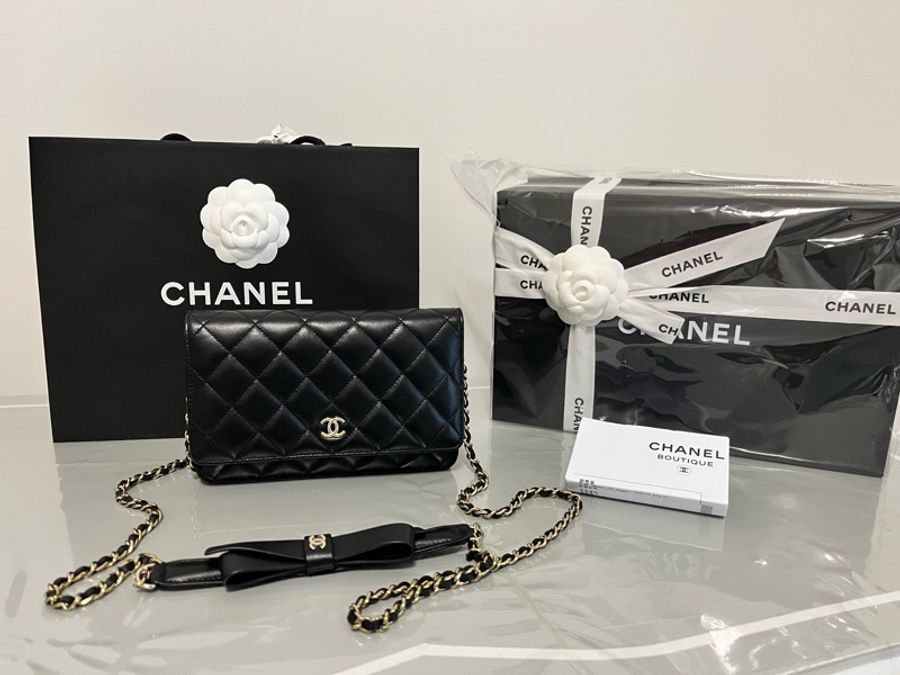 CHANEL 香奈兒 經典菱格紋蝴蝶結 WOC 斜背鏈包 黑金 全配-0