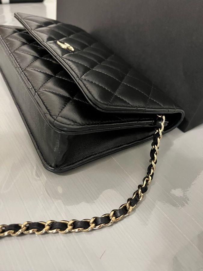 CHANEL 香奈兒 經典菱格紋蝴蝶結 WOC 斜背鏈包 黑金 全配-16