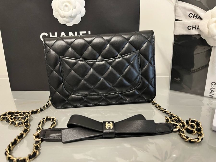 CHANEL 香奈兒 經典菱格紋蝴蝶結 WOC 斜背鏈包 黑金 全配-26