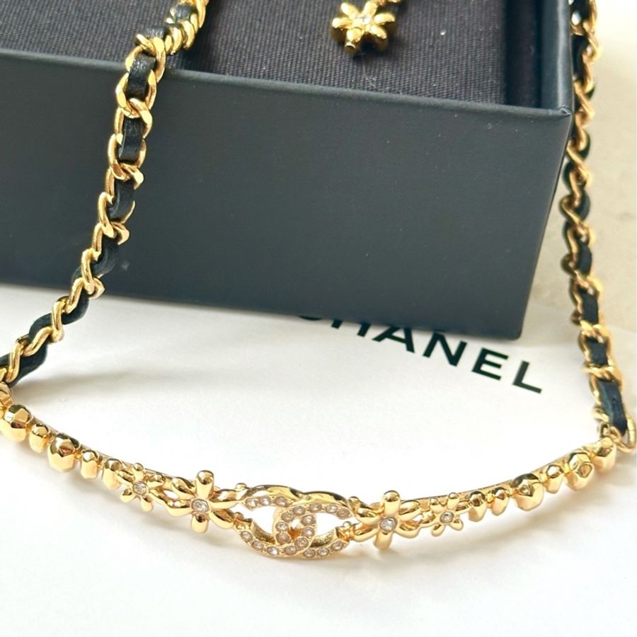 -Chanel/香奈兒 雙C logo鑲鑽皮穿鏈項鍊-3