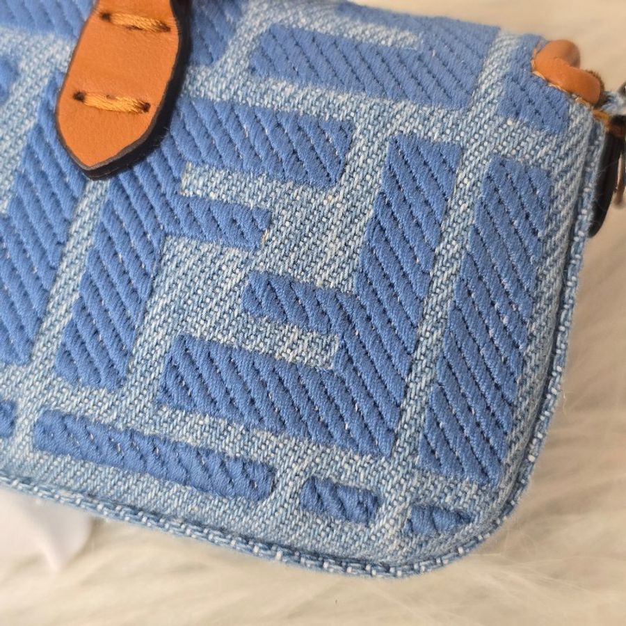 FENDI FF Logo 藍色迷你鏈條包|全新-10