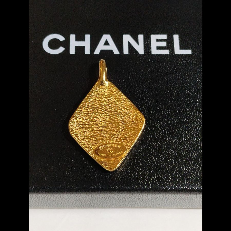 Chanel Vintage 90年CC LOGO 墜子,厚鍍金材質,整體圓潤飽滿-1