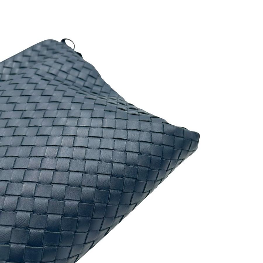 【美收精品】Bottega Veneta 深藍色編織斜背包 C-871【隔月月中將轉賣至日本 上架期限30天】-7