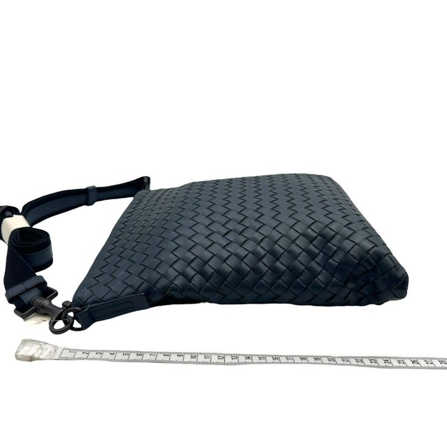 【美收精品】Bottega Veneta 深藍色編織斜背包 C-871【隔月月中將轉賣至日本 上架期限30天】-11