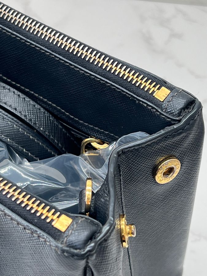 香緹國際精品 PRADA 防刮牛皮 殺手包 1210-4