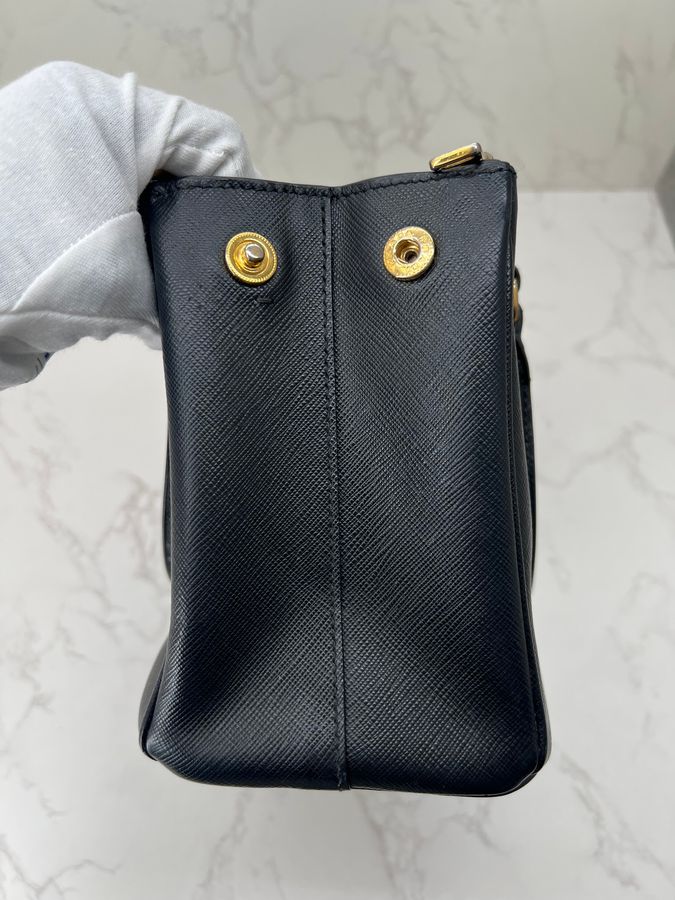 香緹國際精品 PRADA 防刮牛皮 殺手包 1210-14