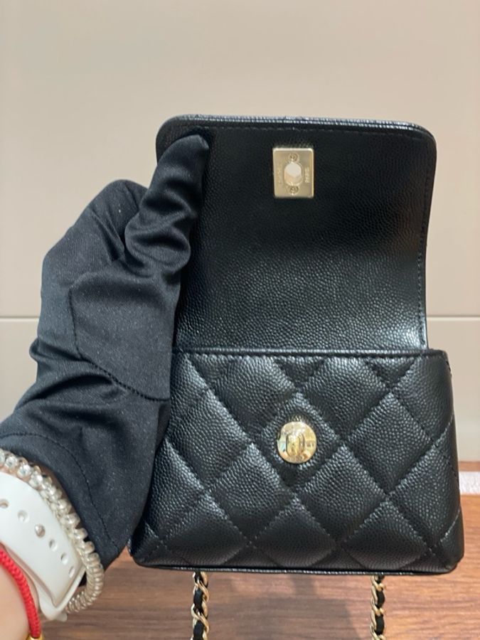 CHANEL香奈兒 CocoHandle超迷你 黑金扣荔枝牛魚子醬-5