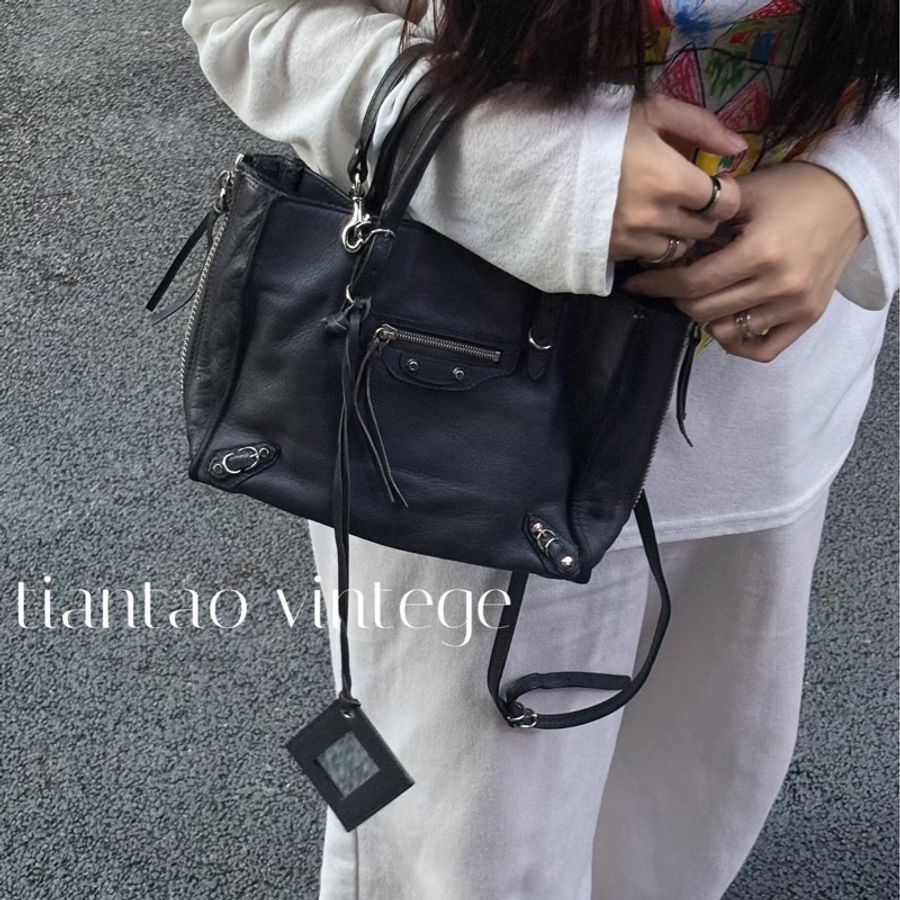 Balenciaga • 經典黑銀Papier迷你機車包-3