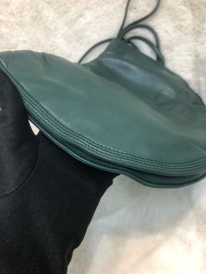 Loewe 綠色羊皮馬鞍袋 XC801-6