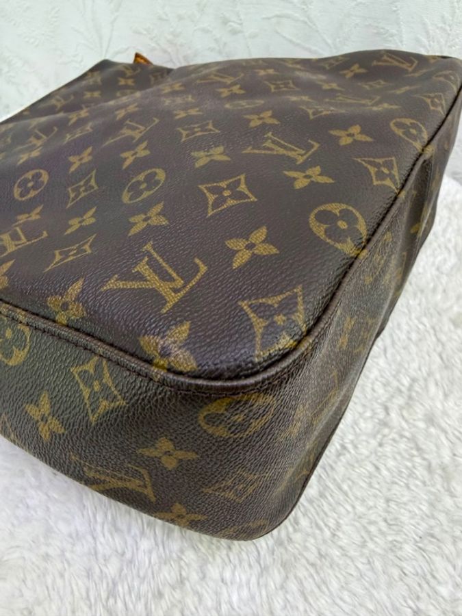 Louis Vuitton women’s handbag,-8