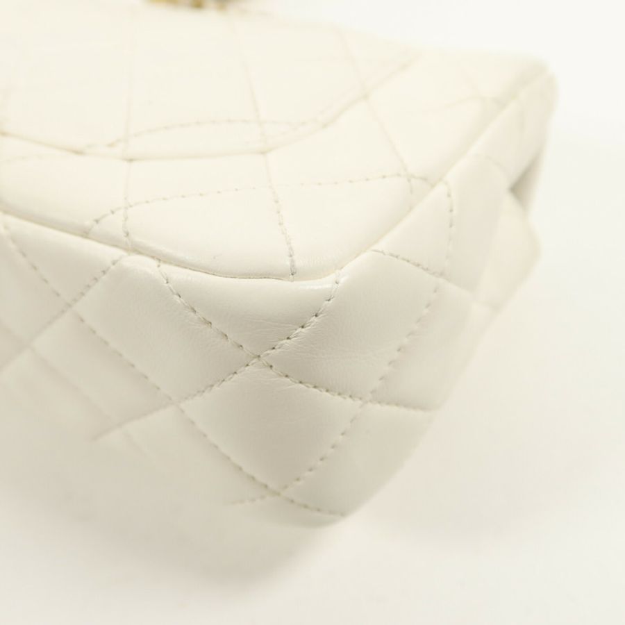 CHANEL 羊皮皮革Mini Classic 20 Gold Ball鏈帶肩背袋-13