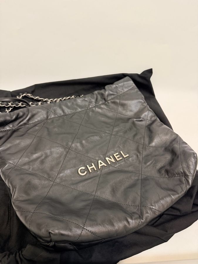 Chanel 22黑銀小號 附零錢袋-4