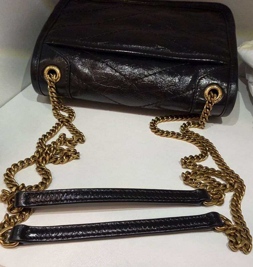 【近全新/專櫃熱銷】Saint Laurent YSL Mini Niki 黑色復古抓皺油蠟皮金鏈包-7