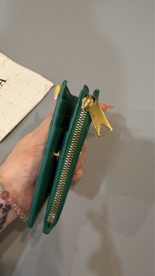 Bottega Veneta發財綠短夾-4