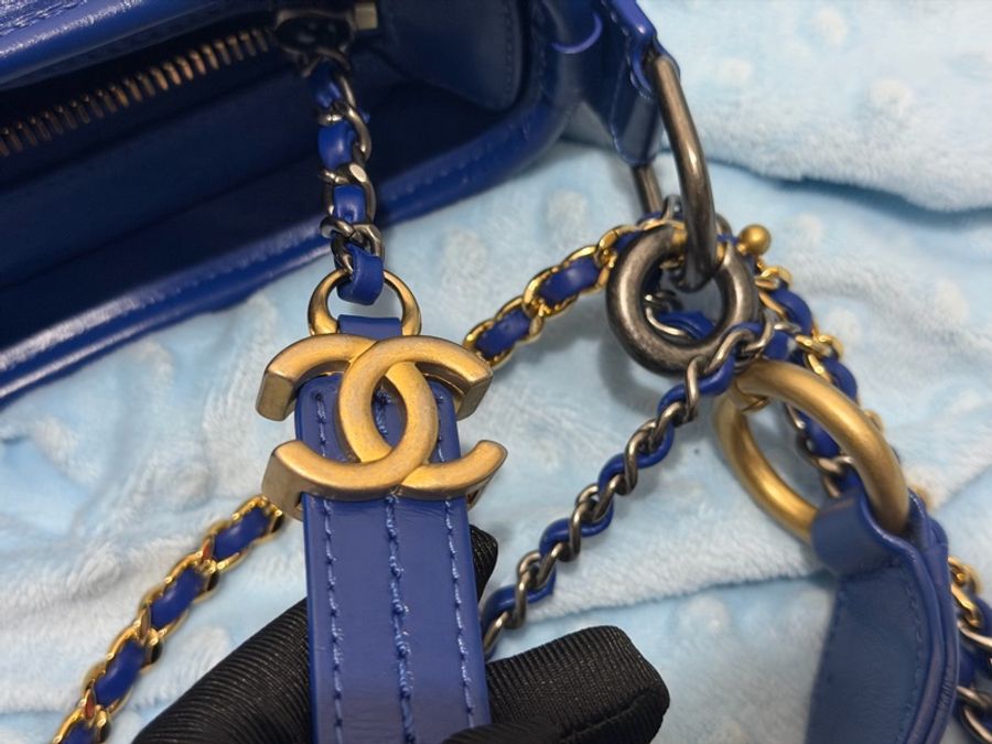 CHANEL 提把流浪包 小號-23