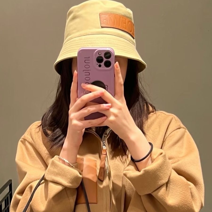 LOEWE✨皮標漁夫帽 #58-1