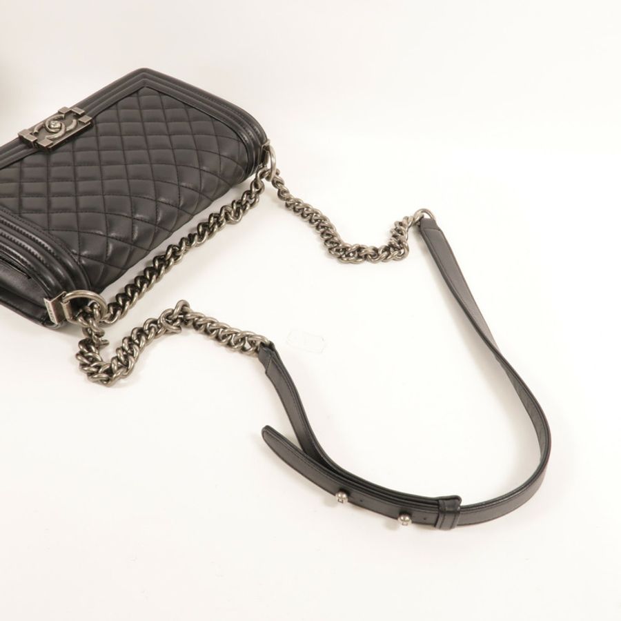 CHANEL 羊皮皮革Boy 25肩背袋-5