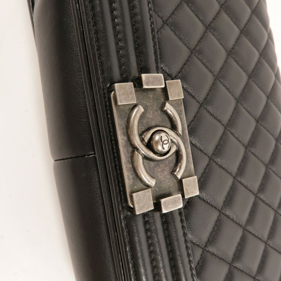 CHANEL 羊皮皮革Boy 25肩背袋-6