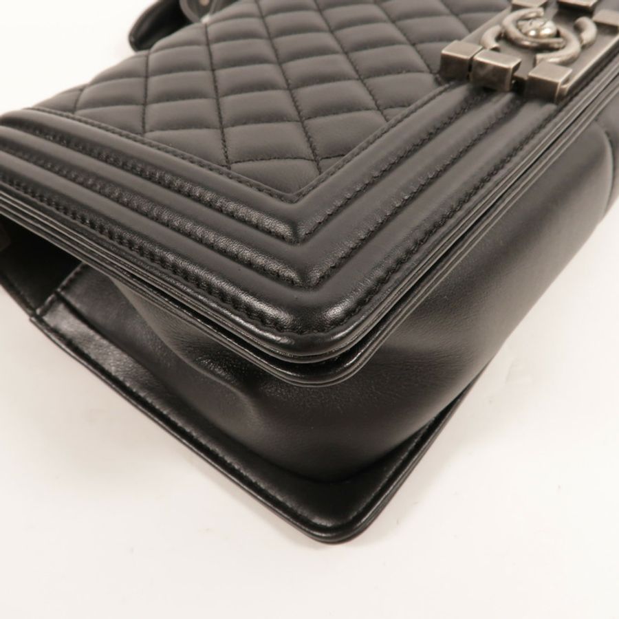 CHANEL 羊皮皮革Boy 25肩背袋-12