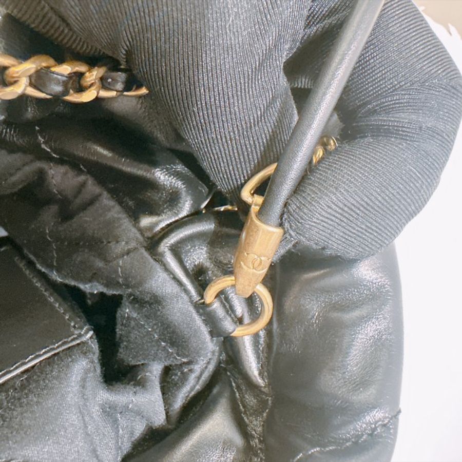 TW4980 Chanel 香奈兒迷你22系列鍊帶包包 Mini 22 Bag Calfskin Black x GHW-15