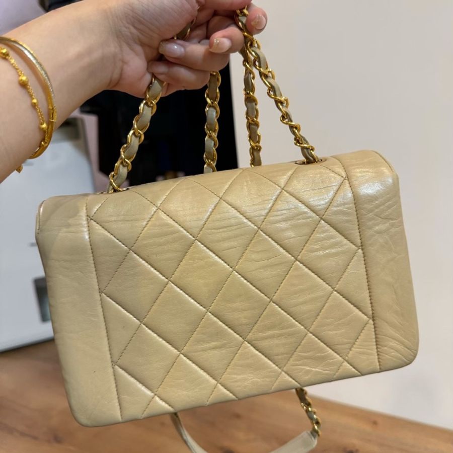 CHANEL VINTAGE 經典 diana 黛安娜 米色 奶茶色 羊皮金釦 戴妃包 黛妃包 斜背包 肩背包 手提包-26