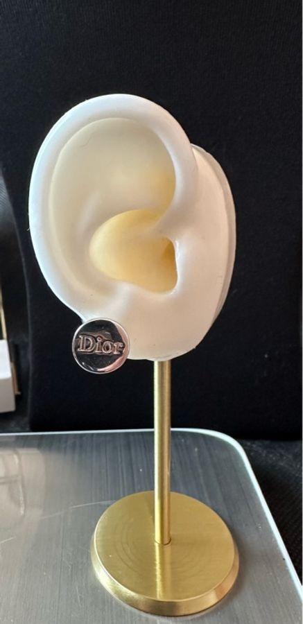 Dior 復古圓型金屬夾式耳環-1