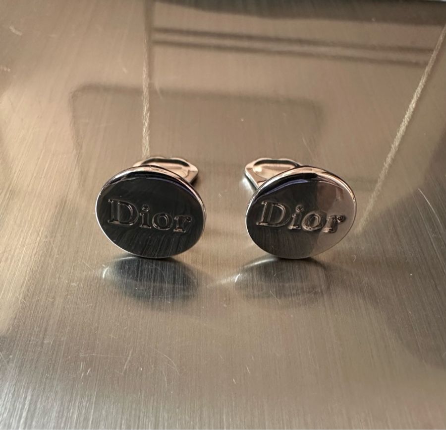 Dior 復古圓型金屬夾式耳環-3