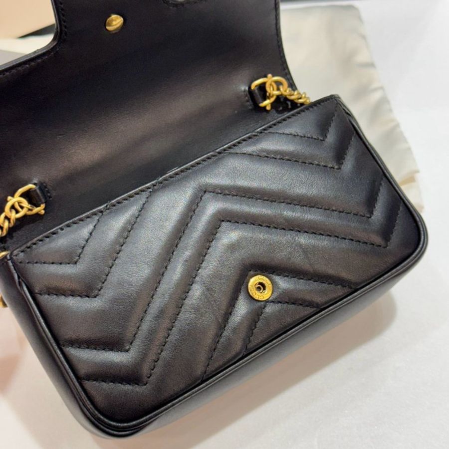 GUCCI MARMONT 斜背包/側背包/鍊包 MINI 9成新-11