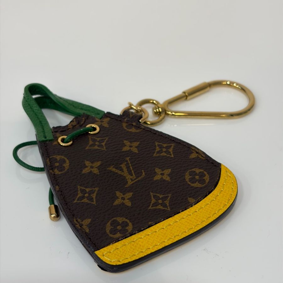 LV 限量 全皮 牛皮 綠 黃 老花 原花 字紋 金屬 NOE 鑰匙圈 吊飾 掛飾 key chain-3