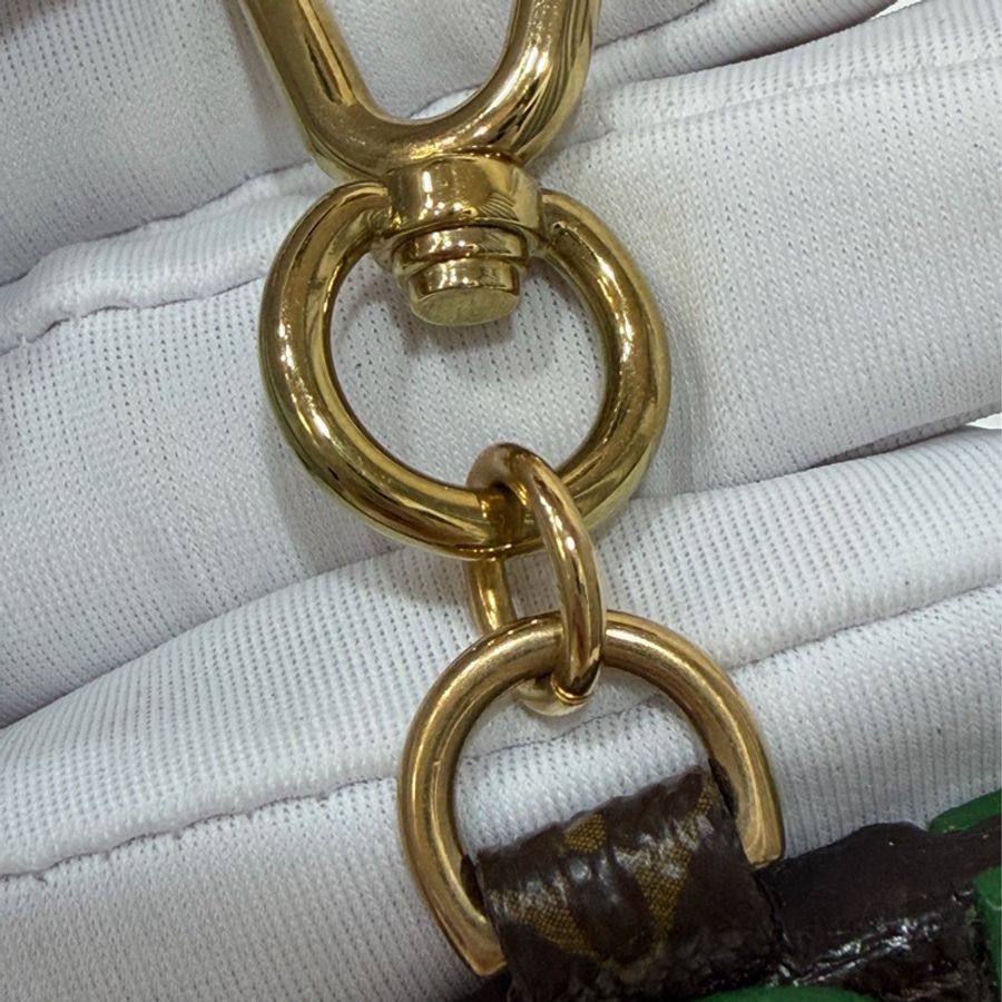 LV 限量 全皮 牛皮 綠 黃 老花 原花 字紋 金屬 NOE 鑰匙圈 吊飾 掛飾 key chain-15