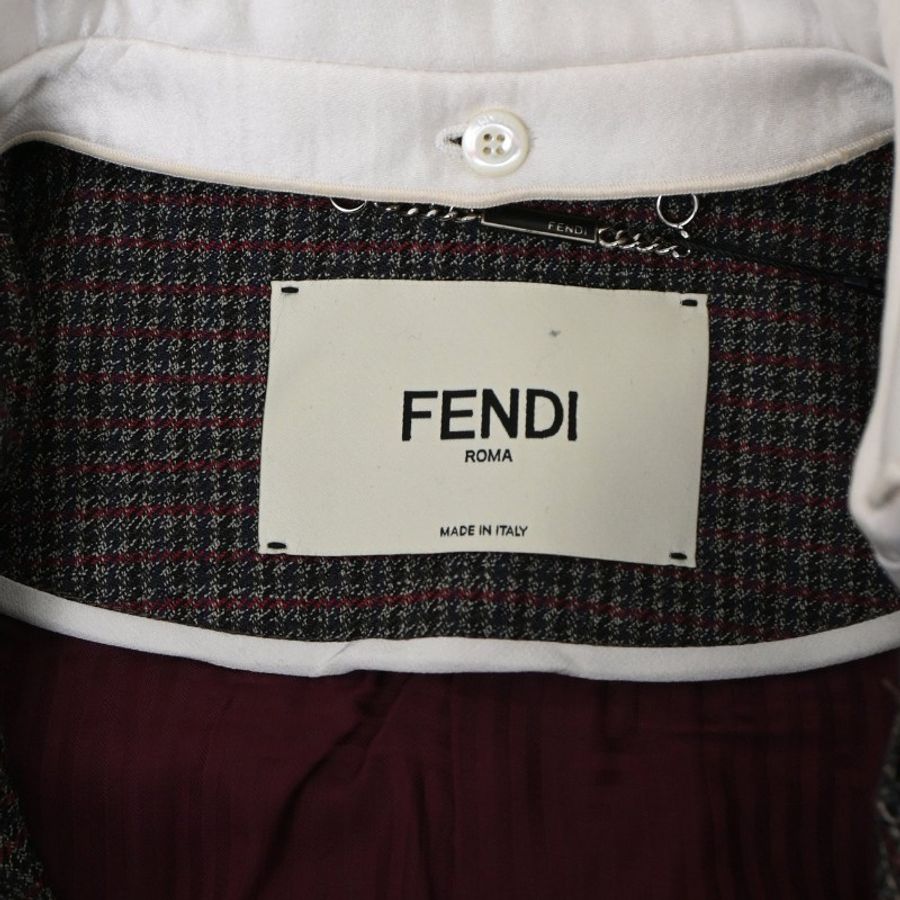 Fendi 18年棕色羊毛格纹白色刺绣衬衫领拼接长款大衣外套-7
