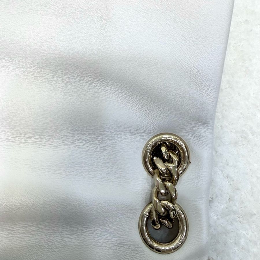 BVLGARI白色絎縫小牛皮Serpenti Cabochon蛇頭側背包287993-19