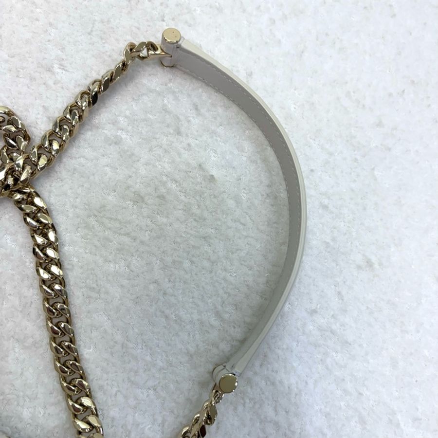 BVLGARI白色絎縫小牛皮Serpenti Cabochon蛇頭側背包287993-27