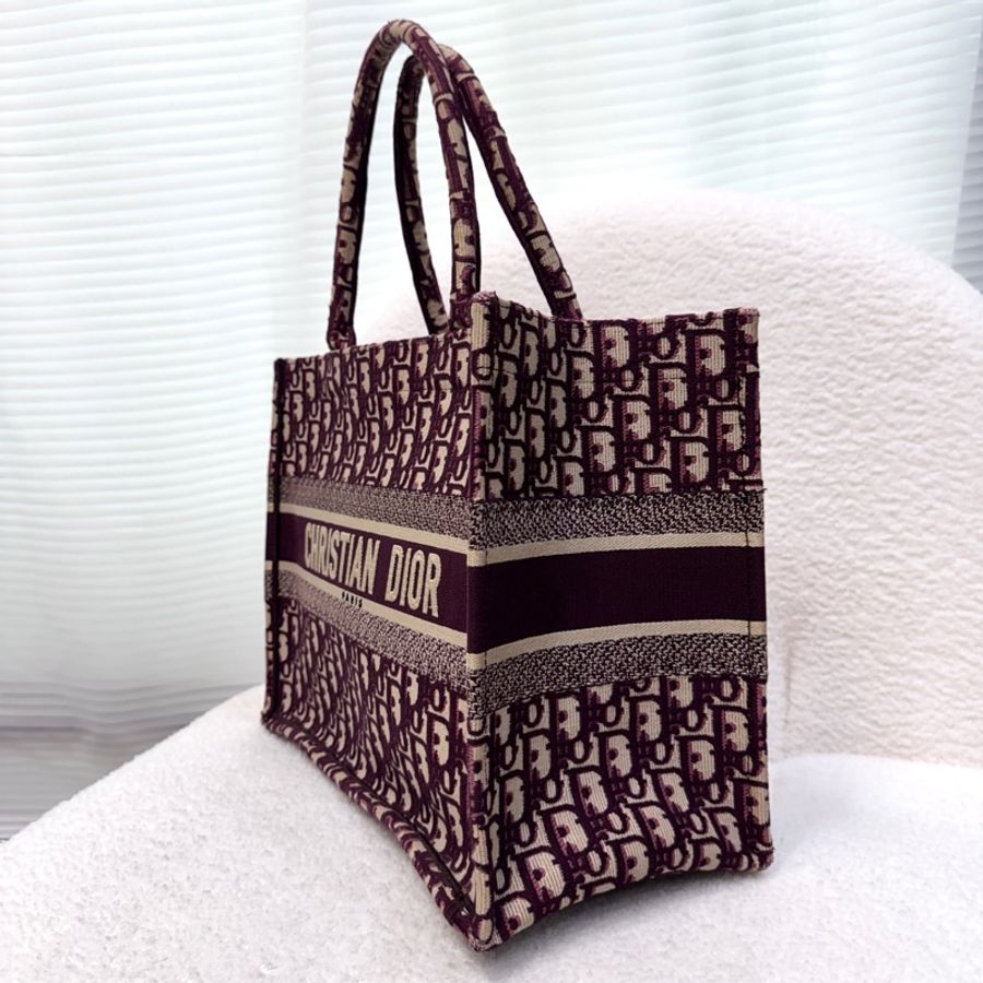 DIOR酒紅緹花中號BOOK TOTE-4
