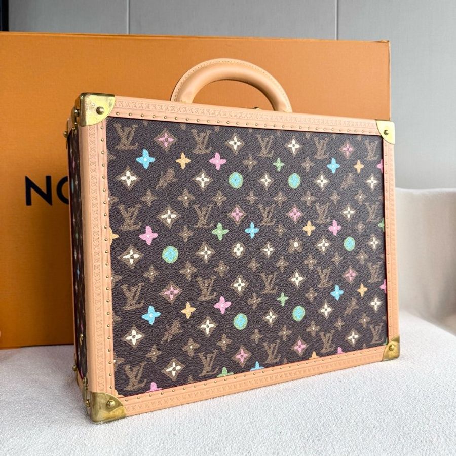 LV TylerCotteville40限量硬箱 40*32*14 99新配件盒子 塵袋 皮牌 鑰匙*2 購證-5