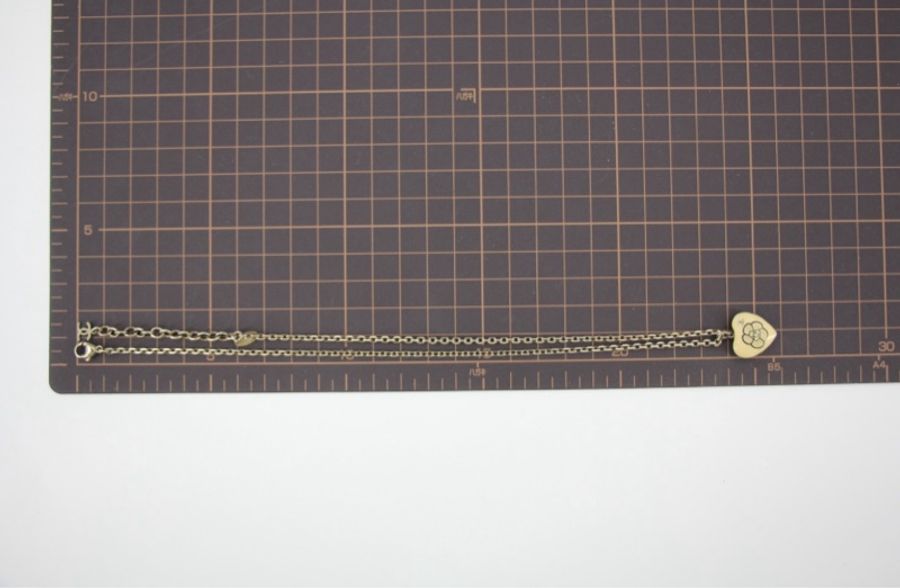 Chanel Vintage 06P 琺瑯雙面米色山茶花CC Logo 心形頸鏈(Jennie同款)-11
