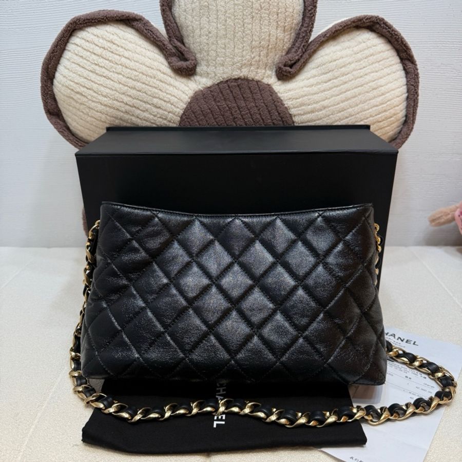 Chanel hobo黑金油蠟皮斜挎包 24年 晶片款-1