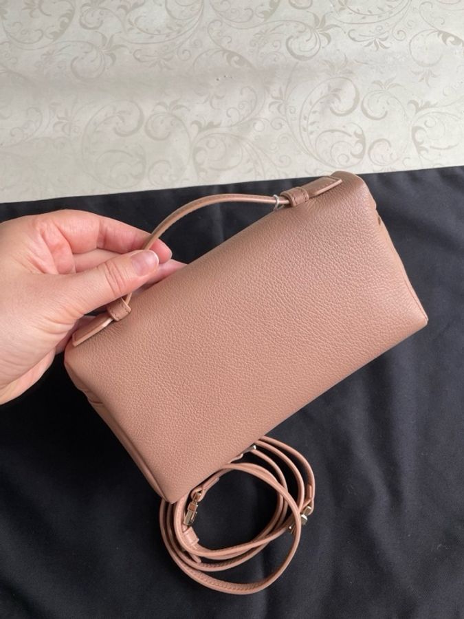 Loro piana lp 飯盒包 底長20cm-2
