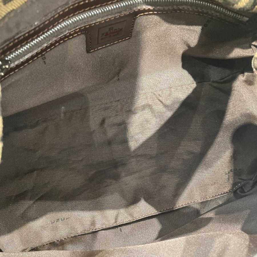 FENDI 芬迪 Zucca Mamma Baguette 法棍包 腋下包 帆布 棕色 銀釦-6
