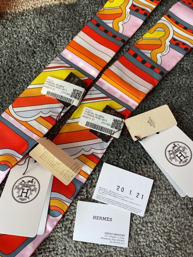 全新Hermes Twilly橘色絲巾一對-6