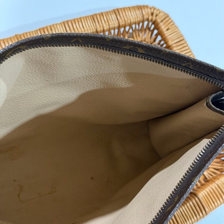 #超便宜💰#可斜背、肩背 Louis Vuitton • 經典老花洗漱包26-7