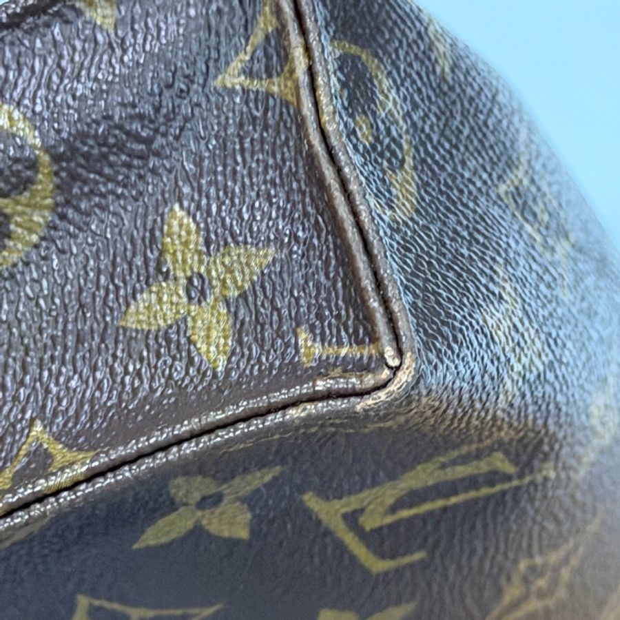 #超便宜💰#可斜背、肩背 Louis Vuitton • 經典老花洗漱包26-14