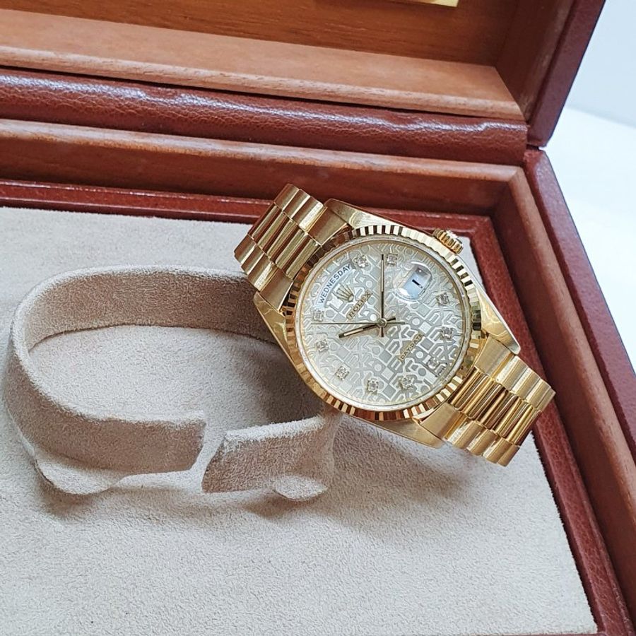 【大眾金時代】ROLEX勞力士 18238 Day-Date 18K金 蠔式日誌 銀白色紀念面盤 方鑽時標 底蓋原廠貼紙 錶徑36mm 自動上鍊 大眾金時代B1532-2
