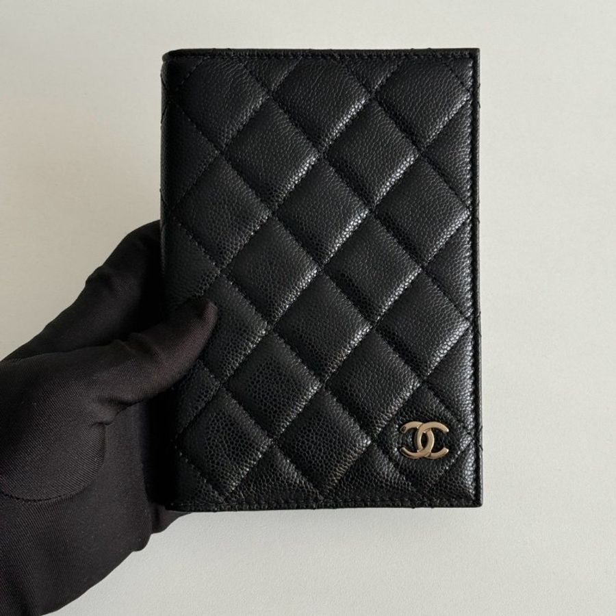 99新🆕 Chanel 香奈兒 護照夾 黑色金釦-11