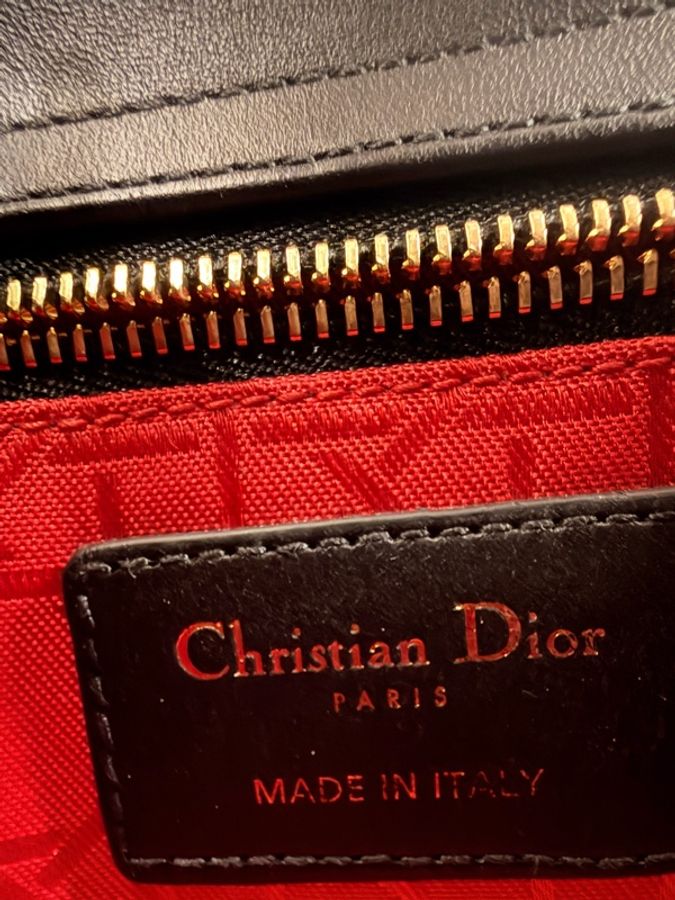 Dior mini lady Dior 黑羊皮3*3-19