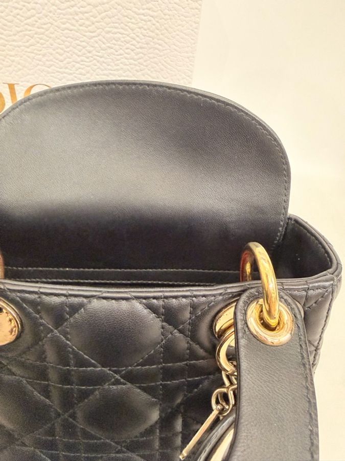 Dior mini lady Dior 黑羊皮3*3-23