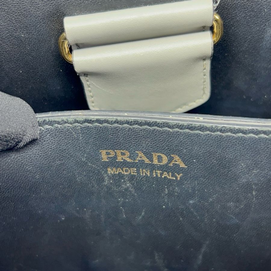 Prada普拉達panier水桶包灰色-13