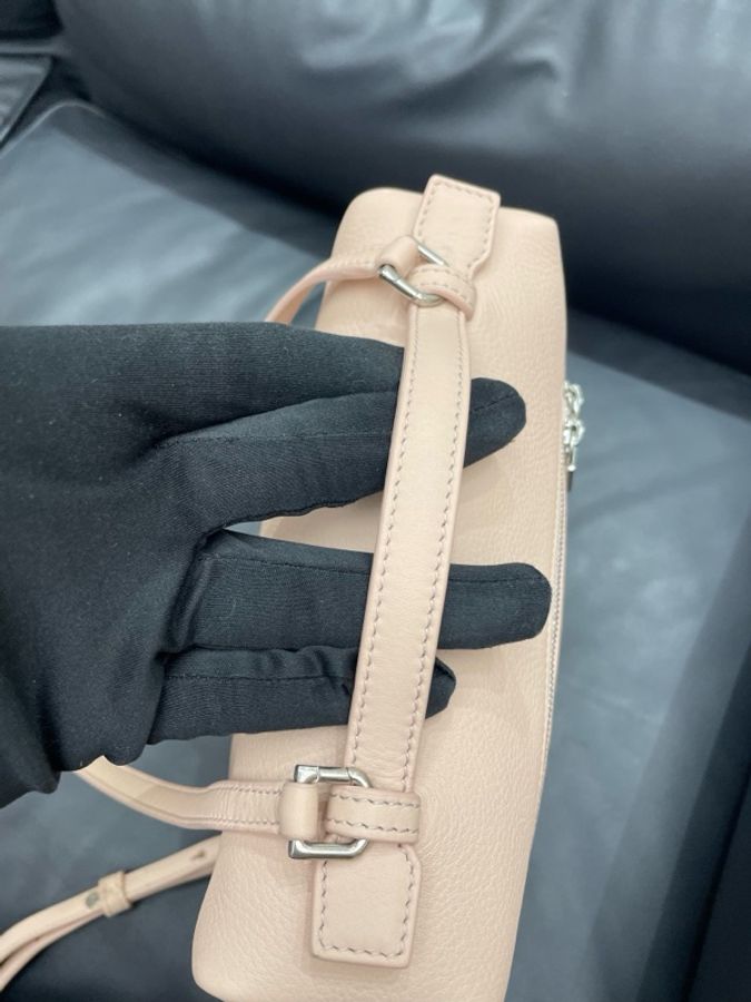 Loro Piana ExtraPocket L24.5銀扣 小牛皮 肉粉色雙肩豆腐包-5