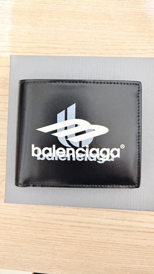 BALENCIAGA 短夾-1